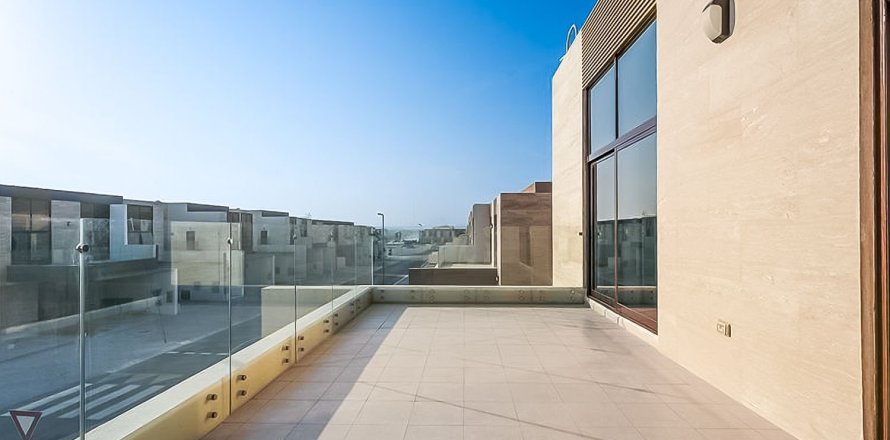 Townhouse de 4 dormitorios en Mohammed Bin Rashid City, UAE No. 223489