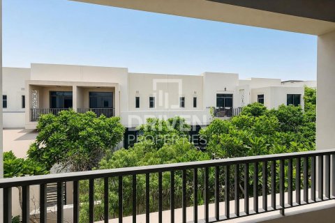 Таунхаус с 3 спальнями в Hayat Townhouses, ОАЭ №211444 14
