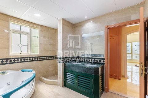 Villa de 6 dormitorios en Al Barsha 2, UAE No. 202719 28