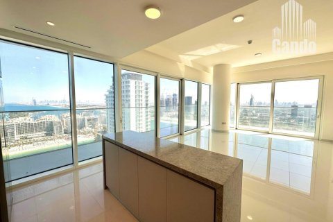 Appartement de 2 chambres à EMAAR Beachfront, UAE No. 72388 4