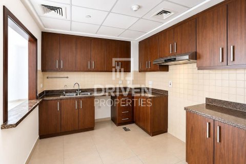 Apartment de 3 dormitorios en Executive Towers, UAE No. 214985 10