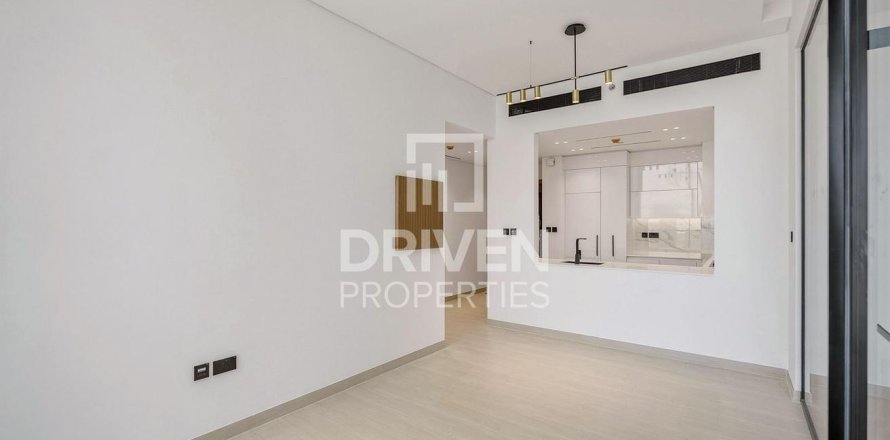 2 bedrooms Apartment in District 15, UAE No. 212175