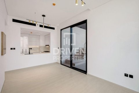 2 bedrooms Apartment in District 15, UAE No. 212175 6