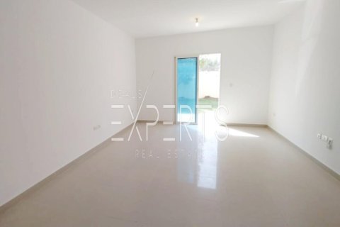 Villa de 3 dormitorios en Al Reef, UAE No. 224289 3