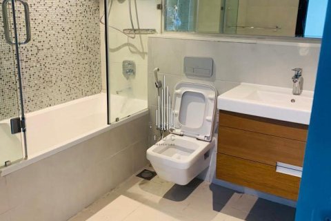 Apartment de 2 dormitorios en Al Raha Beach, UAE No. 24934 18