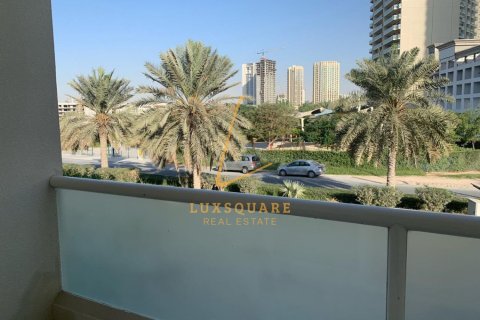 4 bedrooms Villa in Jumeirah Village Circle, UAE No. 219341 7