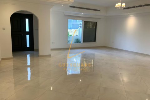 4 bedrooms Villa in Jumeirah Village Circle, UAE No. 219341