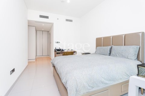 Appartement de 3 chambres à EMAAR Beachfront, UAE No. 118016 15