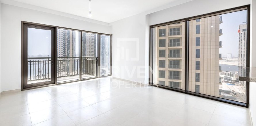 3 bedrooms Apartment in Creekside 18, UAE No. 212512
