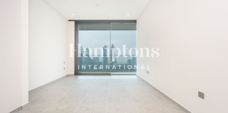 Apartment de 4 dormitorios en Marasi Business Bay, UAE No. 202958