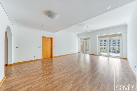 Apartment de 2 dormitorios en Shoreline Apartments, UAE No. 224839 4