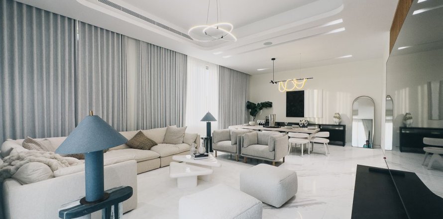 Villa de 7 chambres à Dubai, UAE No. 140266