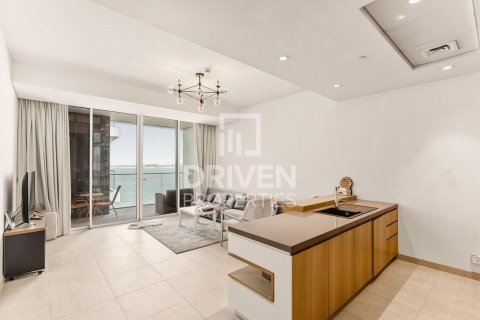Apartment de 1 dormitorio en The Crescent, UAE No. 214817 4