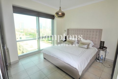 Appartement de 2 chambres à The Views 1, UAE No. 202951 12