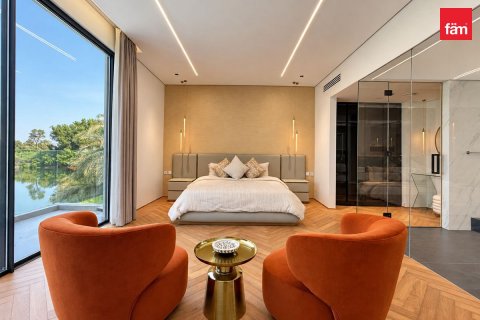 Вилла с 4 спальнями в Jumeirah Islands, ОАЭ №216786 17