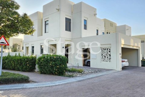 Вилла с 4 спальнями в Mira Oasis, ОАЭ №110023 21