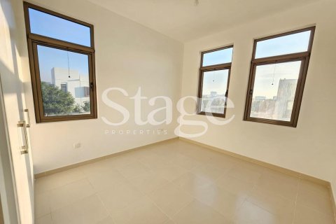 Вилла с 4 спальнями в Mira Oasis, ОАЭ №110023 16