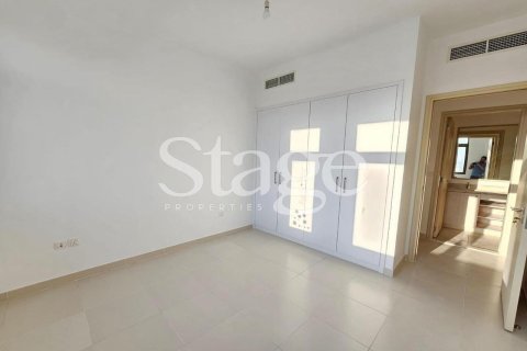 Вилла с 4 спальнями в Mira Oasis, ОАЭ №110023 8