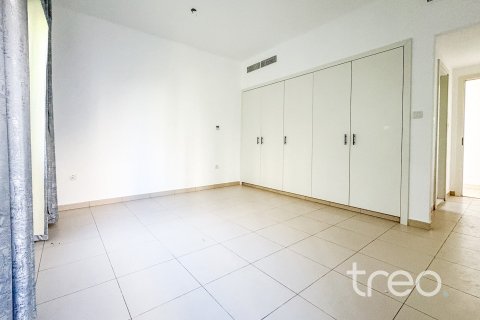 4 bedrooms Townhouse in Town Square, UAE No. 220894 11