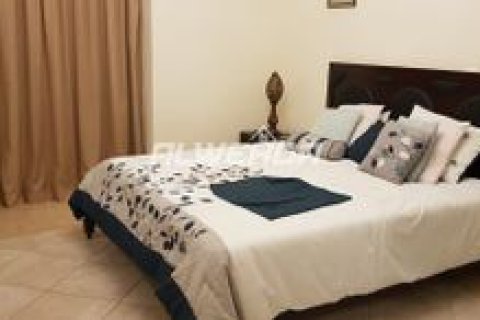 Квартира с 3 спальнями в Al Seef  Towers, ОАЭ №4254 11