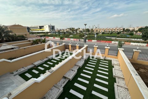 2 bedrooms Townhouse in Jumeirah Village Triangle, UAE No. 165673