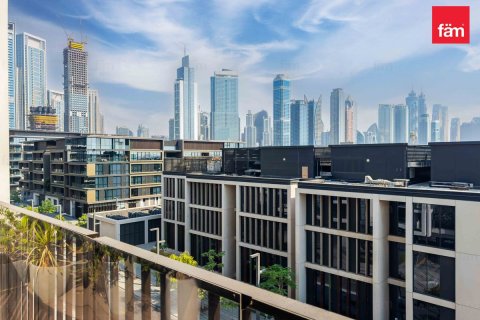 Квартира с 3 спальнями в City Walk, ОАЭ №186009