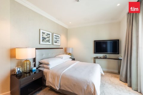 3 bedrooms Apartment in Downtown Dubai (Downtown Burj Dubai), UAE No. 216935 12