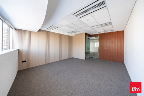Office de 210.9m² en Sheikh Zayed Road, UAE No. 160623 5