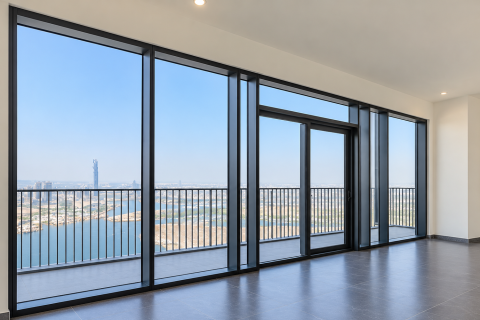 Apartment de 2 dormitorios en Dubai Creek Harbour, UAE No. 221656 3