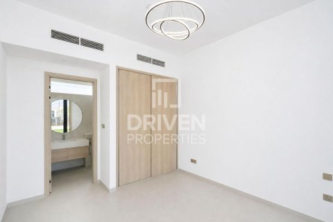 Villa de 5 dormitorios en Jebel Ali, UAE No. 223139 5