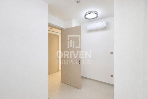 Villa de 5 dormitorios en Jebel Ali, UAE No. 223139 16