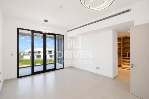Villa de 5 dormitorios en Jebel Ali, UAE No. 223139 9