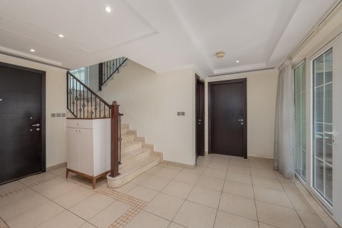 3 bedrooms Villa in Jumeirah Park, UAE No. 223481 7