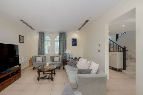 3 bedrooms Villa in Jumeirah Park, UAE No. 223481 5