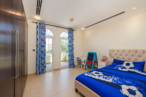 3 bedrooms Villa in Jumeirah Park, UAE No. 223481 14