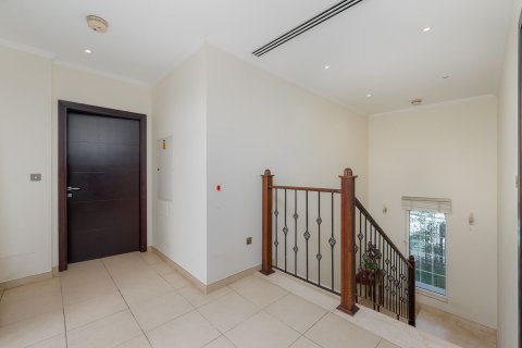 3 bedrooms Villa in Jumeirah Park, UAE No. 223481 12