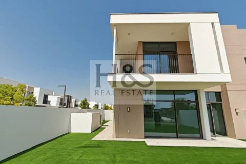 4 bedrooms Villa in Al Furjan, UAE No. 112640