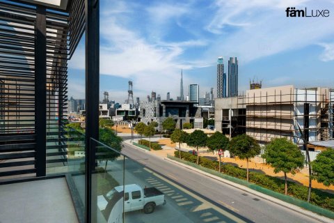 5 bedrooms Villa in Dubai, UAE No. 216094 3