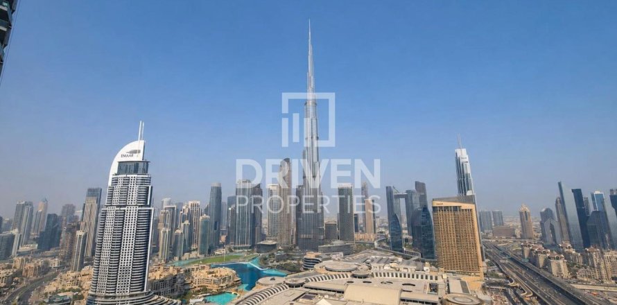 3 bedrooms Apartment in Vida Residences Dubai Mall, UAE No. 211805