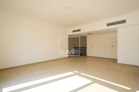 Villa de 5 dormitorios en Khalifa City, UAE No. 217433 12