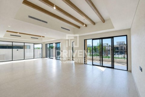 6 bedrooms Villa in Damac Lagoons, UAE No. 218584 5