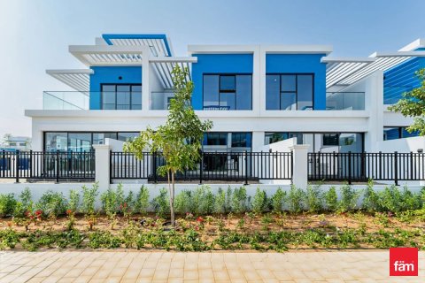 Townhouse de 4 dormitorios en Dubai, UAE No. 142723 4