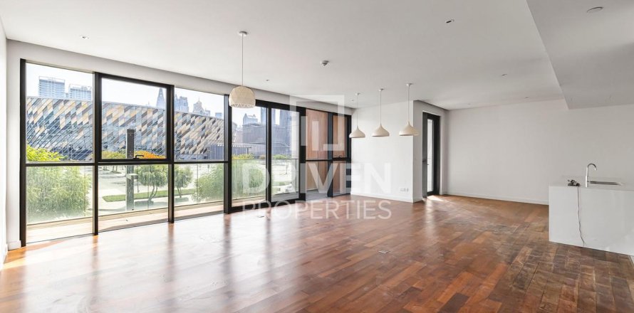 Apartment de 3 dormitorios en Al Wasl, UAE No. 217756