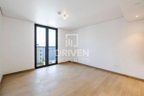 Apartment de 2 dormitorios en La Mer, UAE No. 215237 4