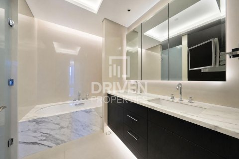 Apartment de 2 dormitorios en The Address Sky View Towers, UAE No. 223160 14