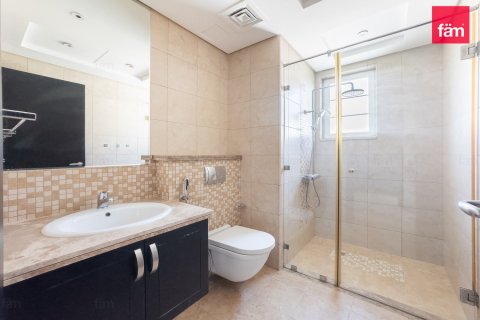 3 bedrooms Villa in Dubai, UAE No. 210933 20