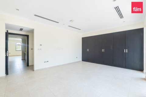 3 bedrooms Villa in Dubai, UAE No. 210933 18