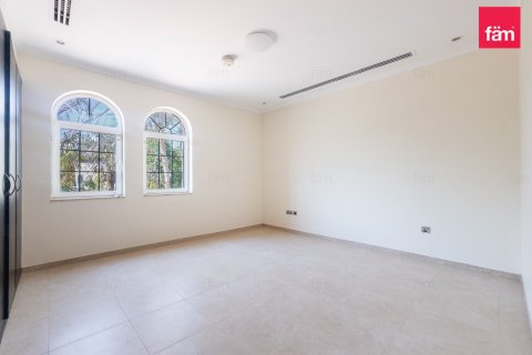 3 bedrooms Villa in Dubai, UAE No. 210933 16