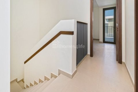 Villa de 4 chambres à Elan, UAE No. 186117 21