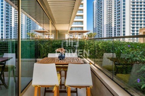 Apartment de 1 dormitorio en EMAAR Beachfront, UAE No. 221510 13